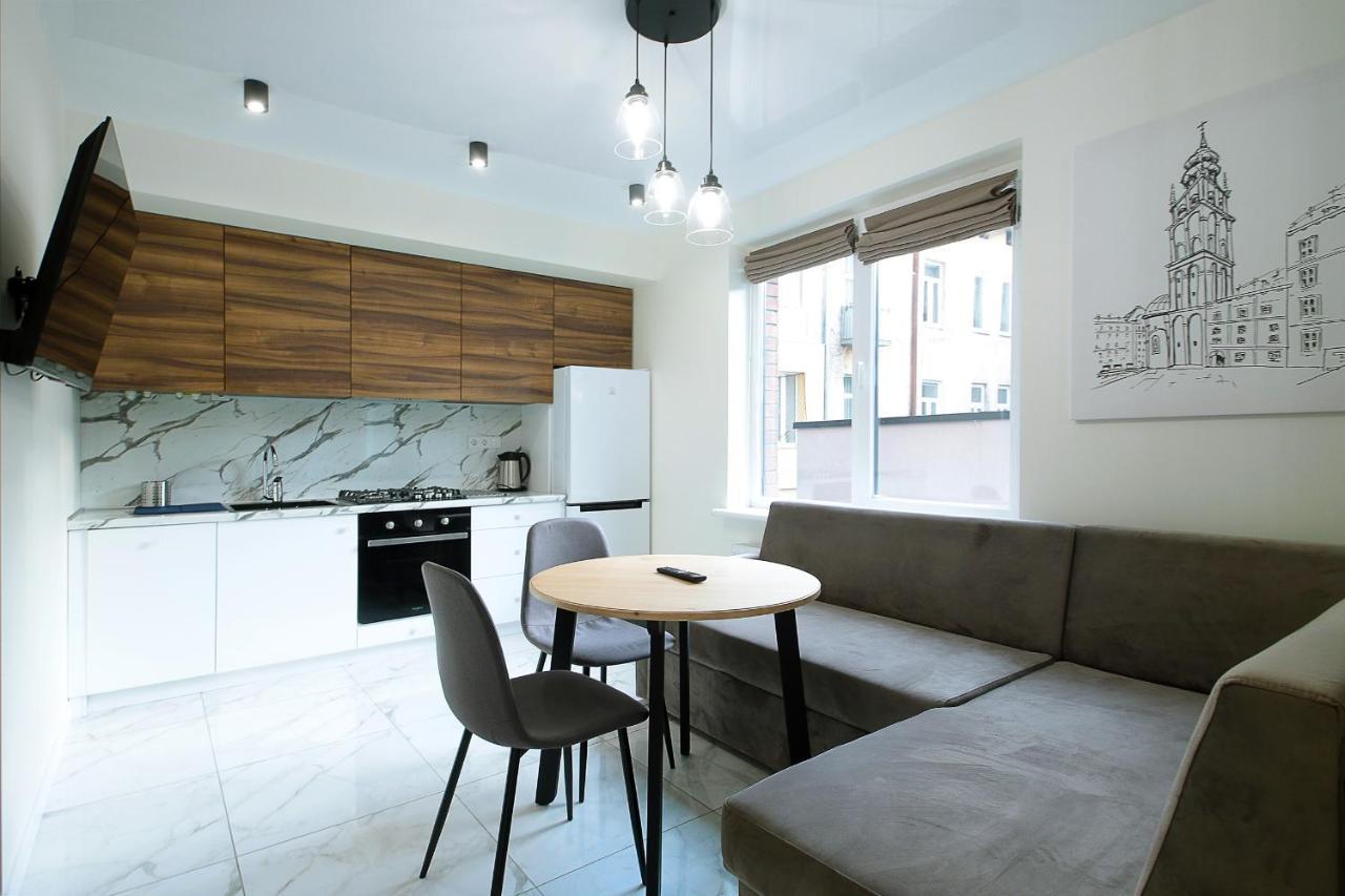 Luxury Nest Lviv Center Lägenhet Exteriör bild