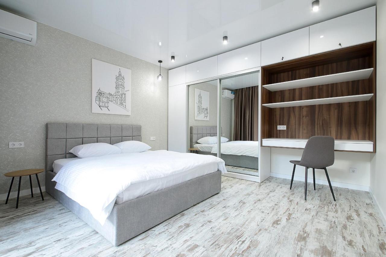 Luxury Nest Lviv Center Lägenhet Exteriör bild