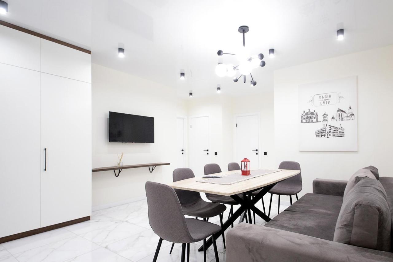 Luxury Nest Lviv Center Lägenhet Exteriör bild