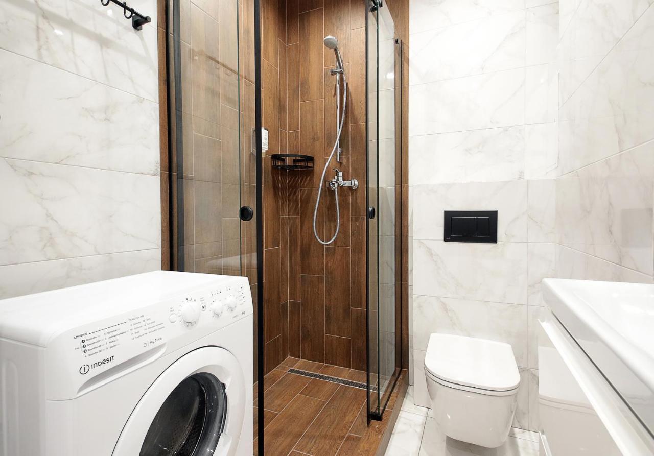 Luxury Nest Lviv Center Lägenhet Exteriör bild